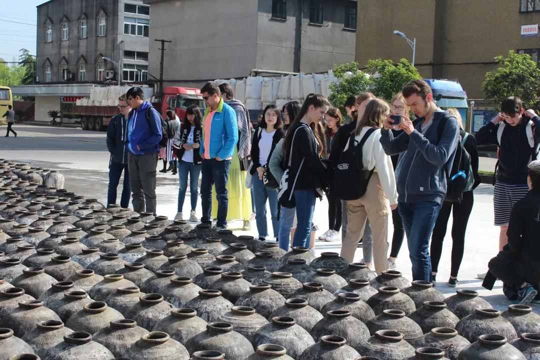 1555395350460052.jpg 1.jpg