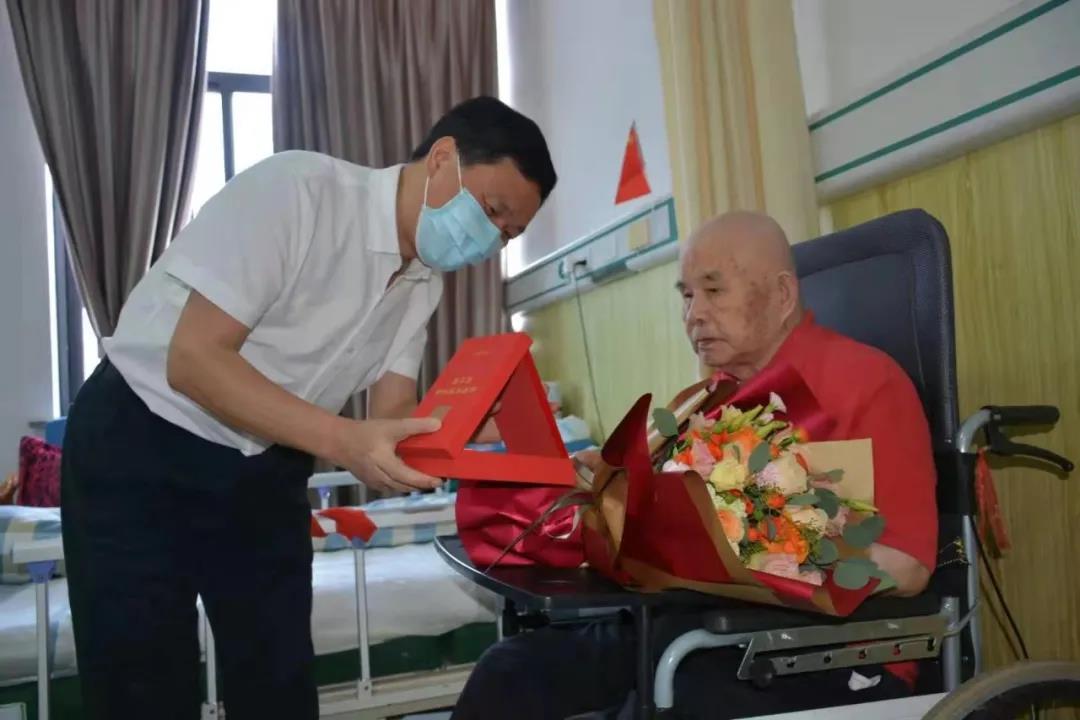 1625635930141292.jpg 3.jpg