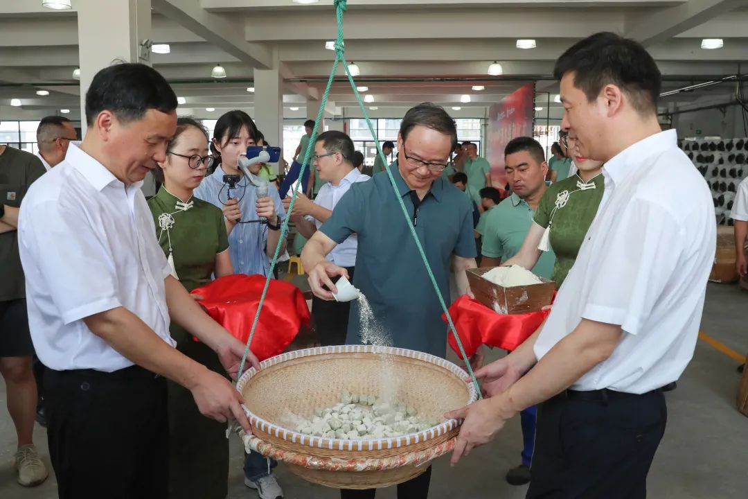 1661153145329582.jpg 1.jpg