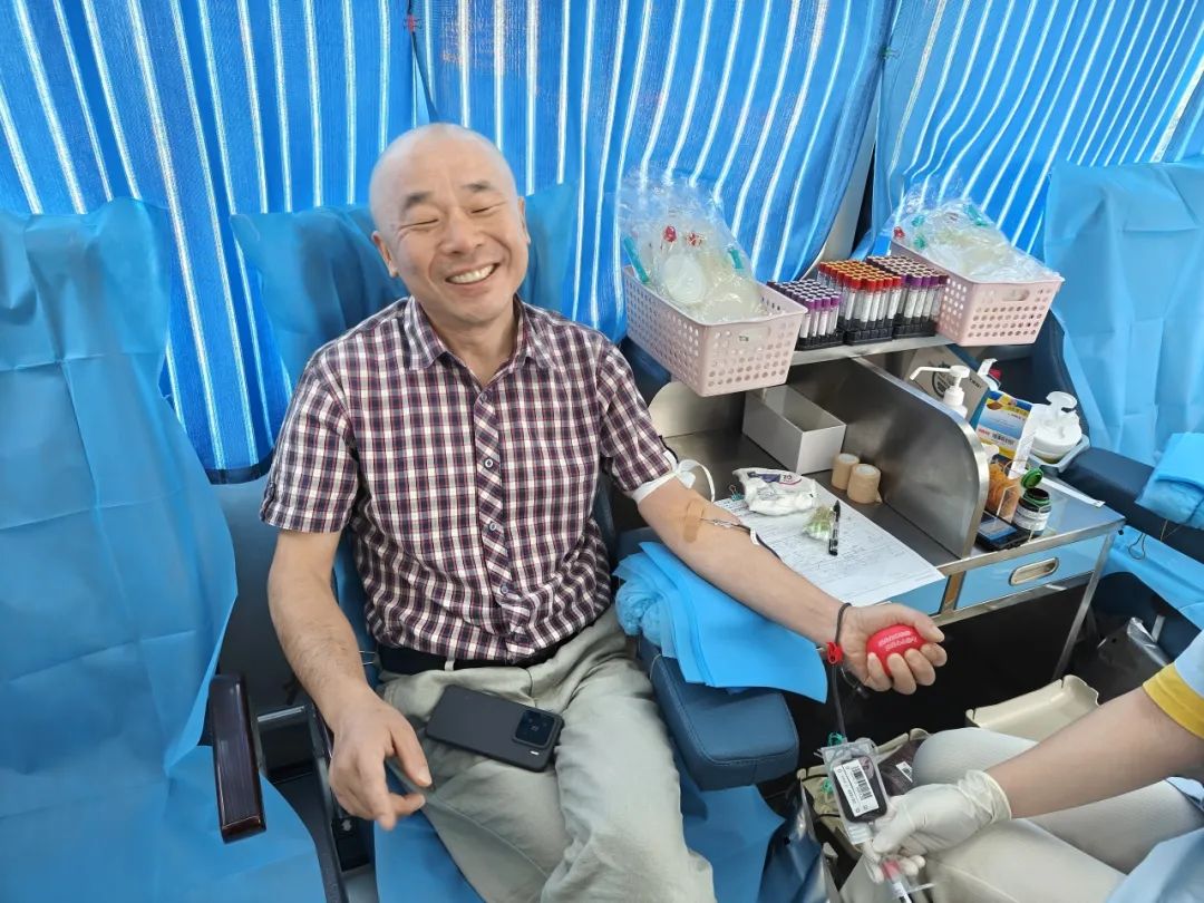 1752551495977342.jpg 4.jpg